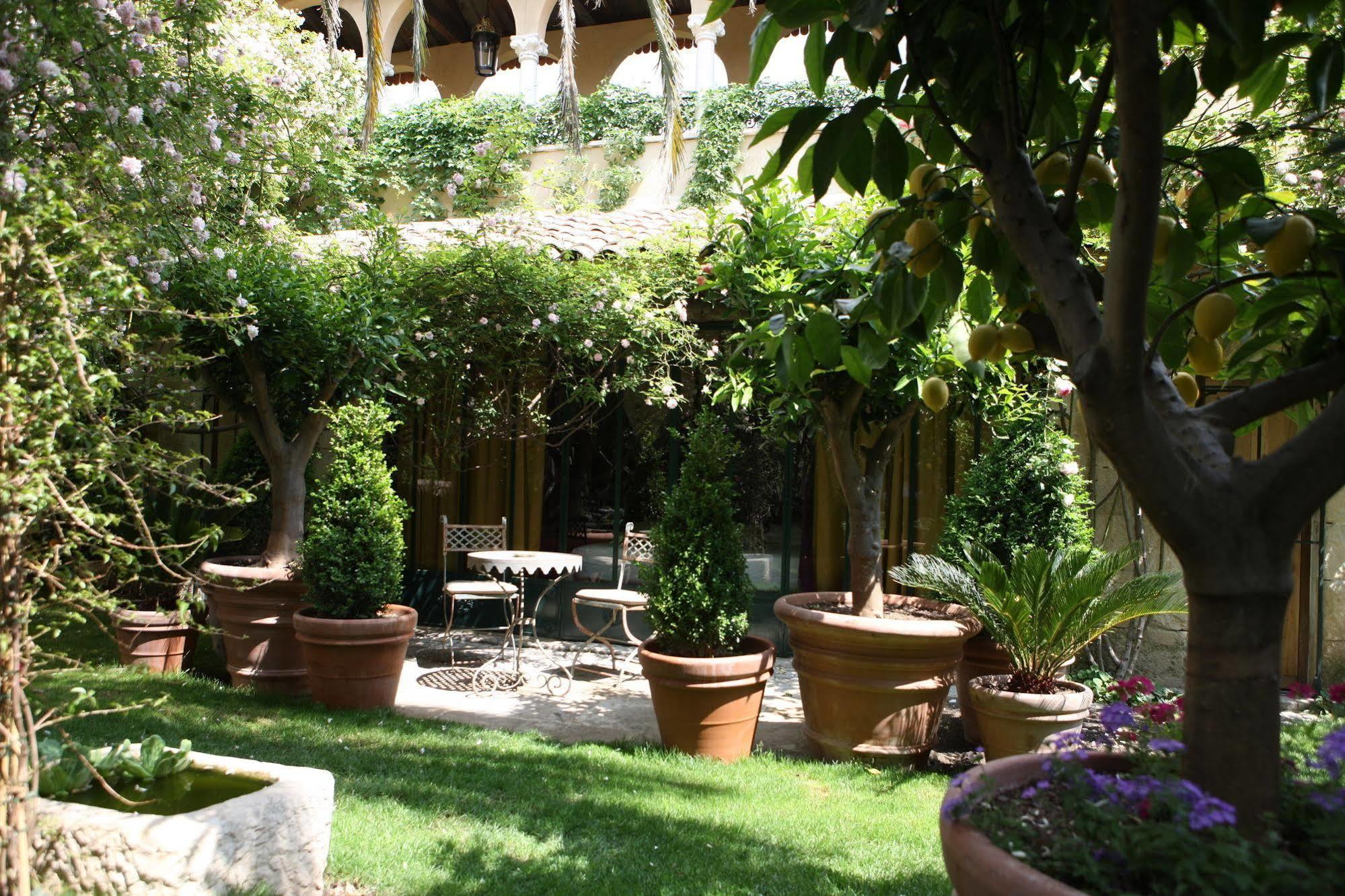 Jardins Secrets Nîmes Exterior foto